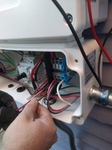 Wiring the inverter
