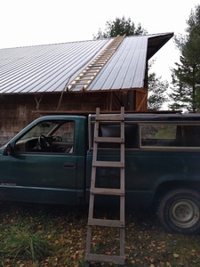 A creative ladder to get to the roof